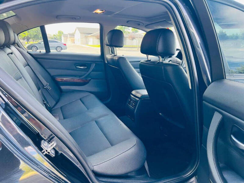 2011 BMW 3 Series 328i