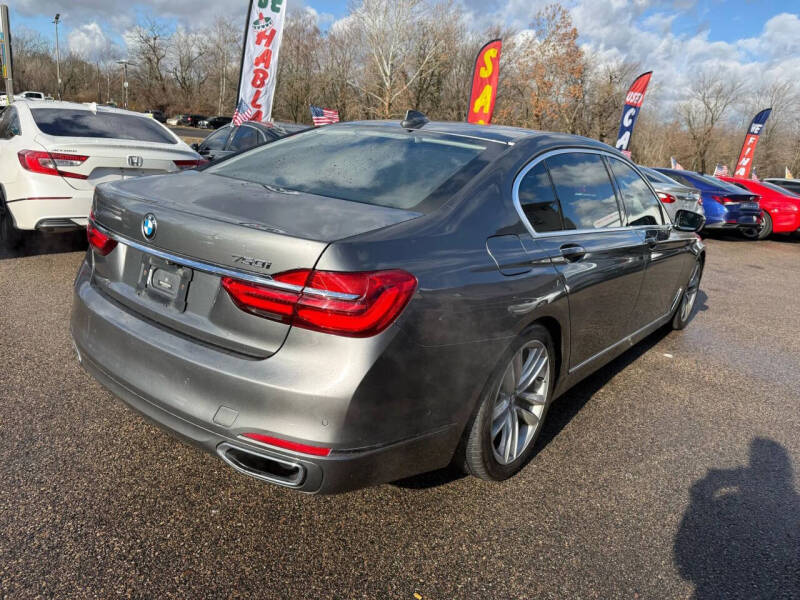 2016 BMW 7 Series 750i xDrive