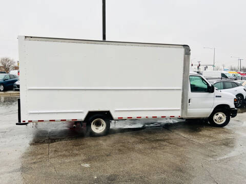 2017 Ford E-Series E-350 SD