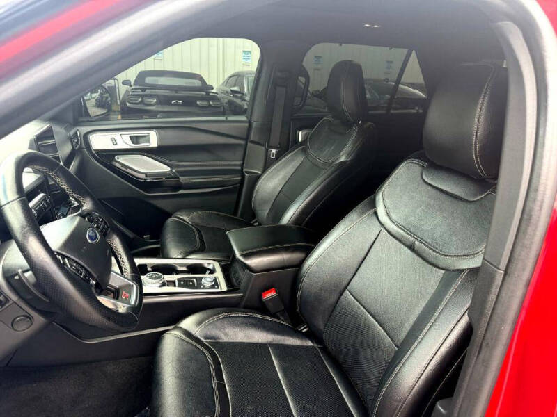 2023 Ford Explorer ST