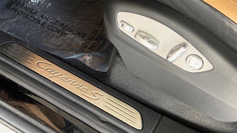 2016 Porsche Cayenne S