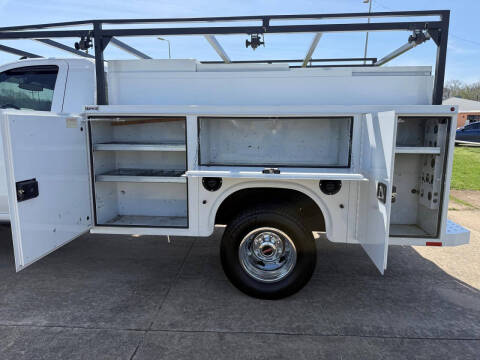 2022 GMC Sierra 3500HD CC