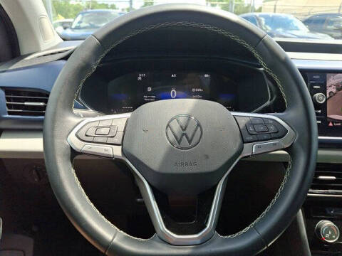 2023 Volkswagen Taos SE
