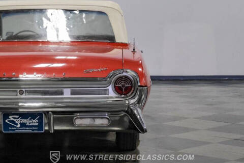 1961 Oldsmobile Starfire