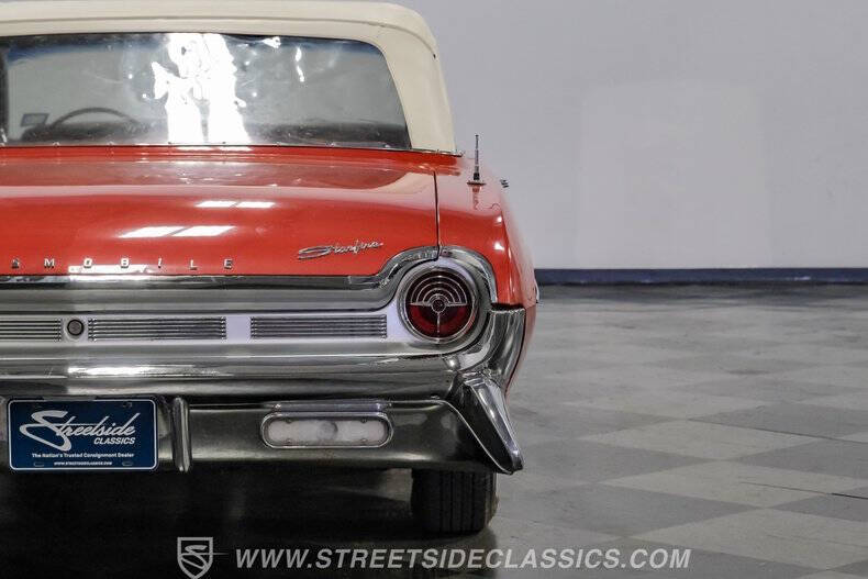 1961 Oldsmobile Starfire