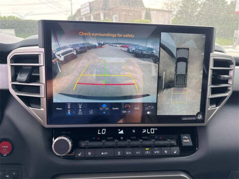 2025 Toyota Tundra Limited HV