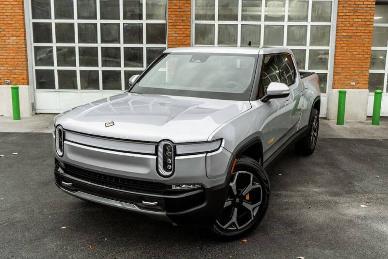 2023 Rivian R1T Adventure