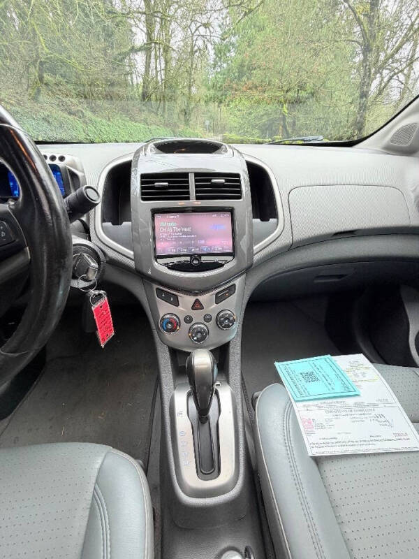 2015 Chevrolet Sonic LTZ Auto