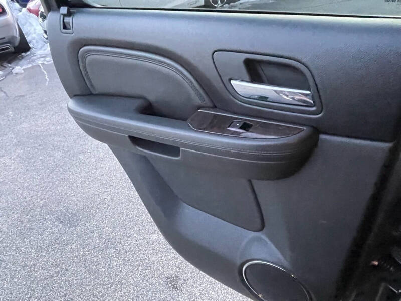 2011 GMC Yukon Denali