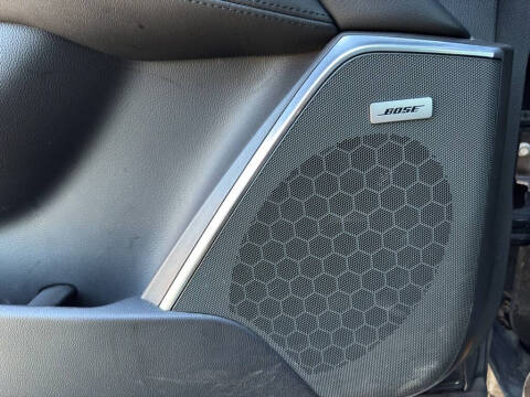 2018 Cadillac Escalade ESV Luxury