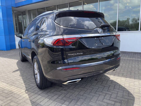2023 Buick Enclave Essence