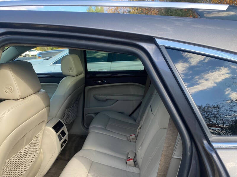 2011 Cadillac SRX Luxury Collection