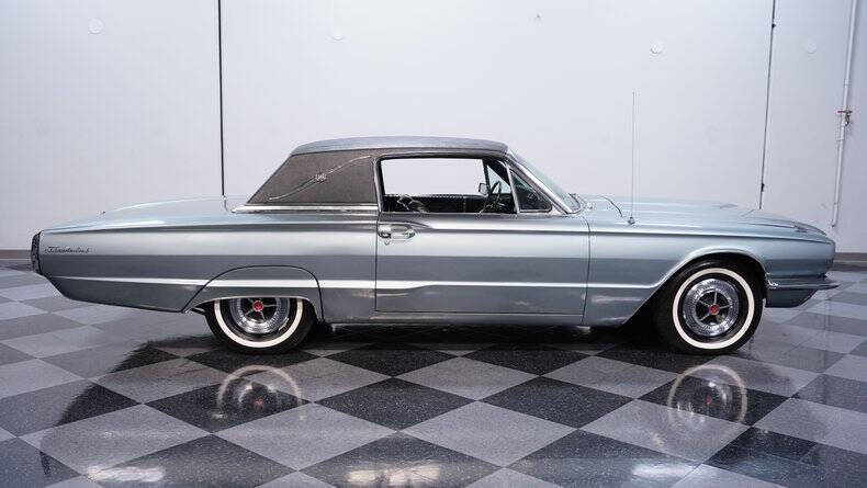 1966 Ford Thunderbird