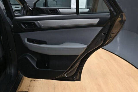 2019 Subaru Outback 2.5i