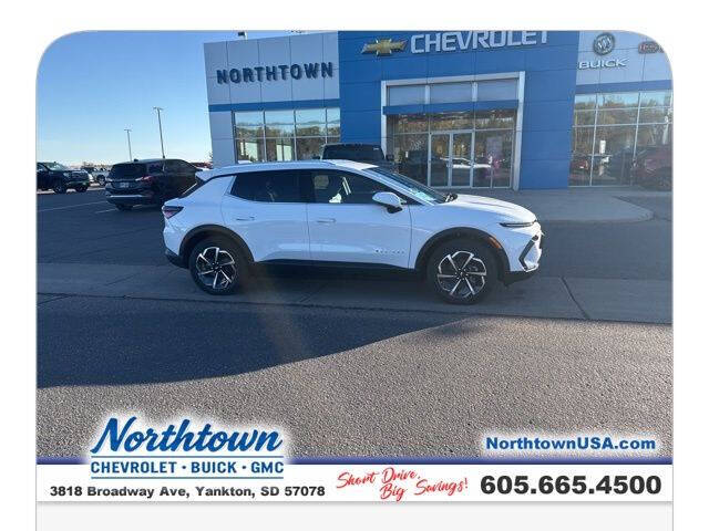 2026 Chevrolet Equinox EV LT 2