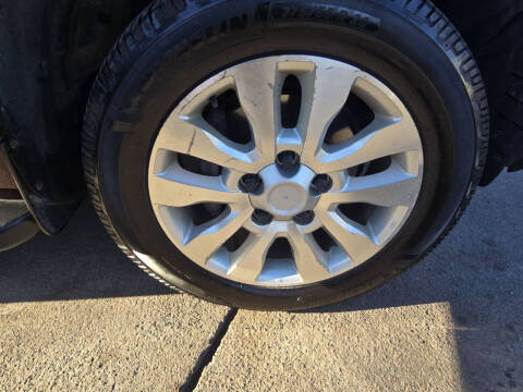 2016 Toyota Sequoia SR5