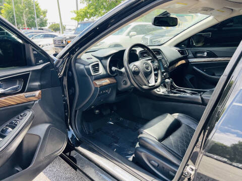 2017 Nissan Maxima Platinum