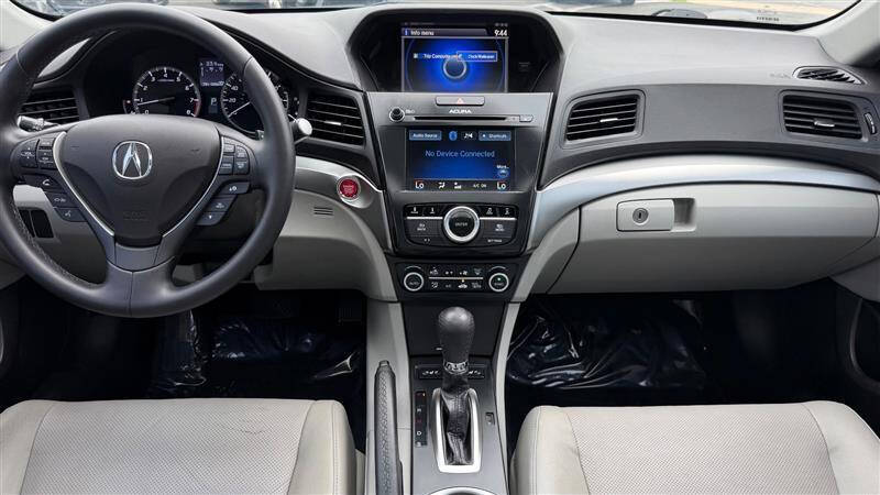 2017 Acura ILX