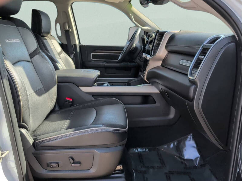 2024 RAM 3500 Laramie