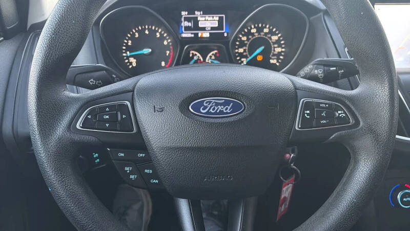 2017 Ford Focus SEL