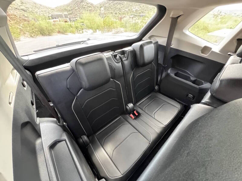 2018 Volkswagen Tiguan 2.0T SEL Premium 4Motion