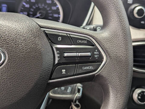 2020 Hyundai Santa Fe SE