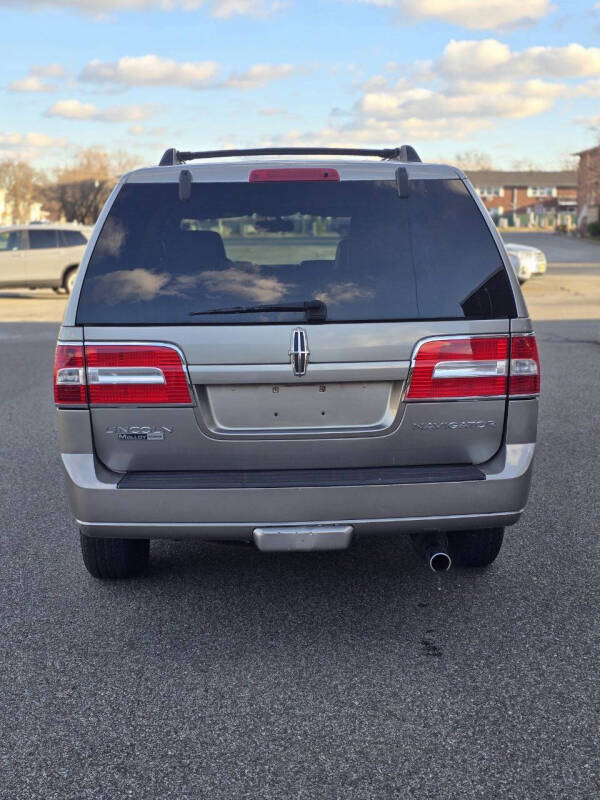 2008 Lincoln Navigator