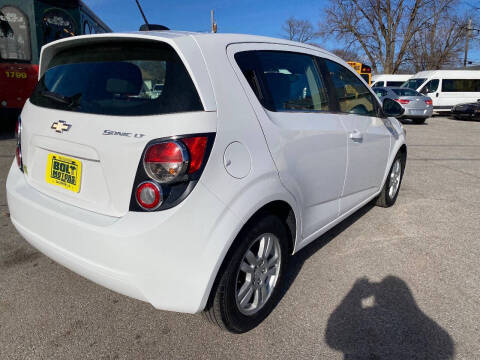2015 Chevrolet Sonic LT Auto
