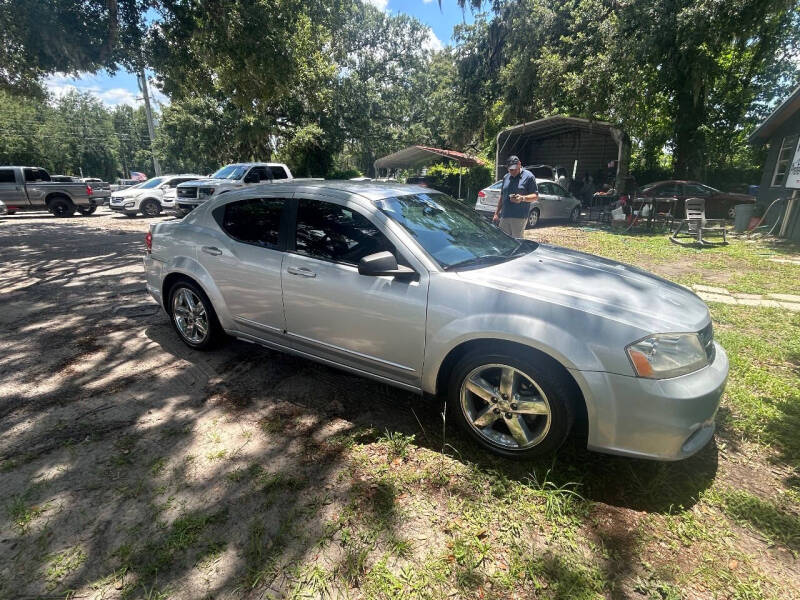 2012 Dodge Avenger SE