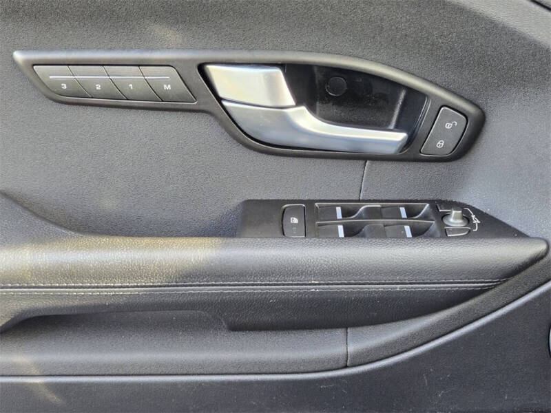 2015 Land Rover Range Rover Evoque Pure Plus