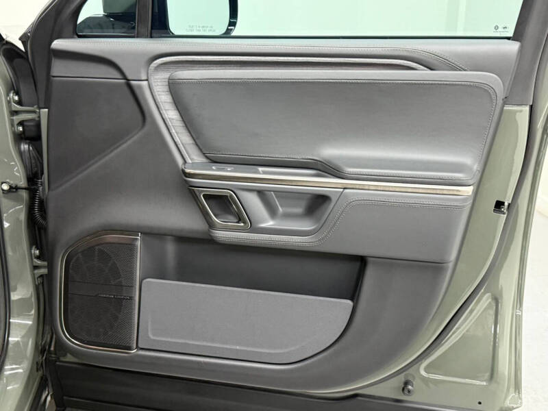 2022 Rivian R1T Launch Edition