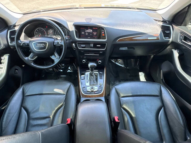 2016 Audi Q5 2.0T quattro Premium