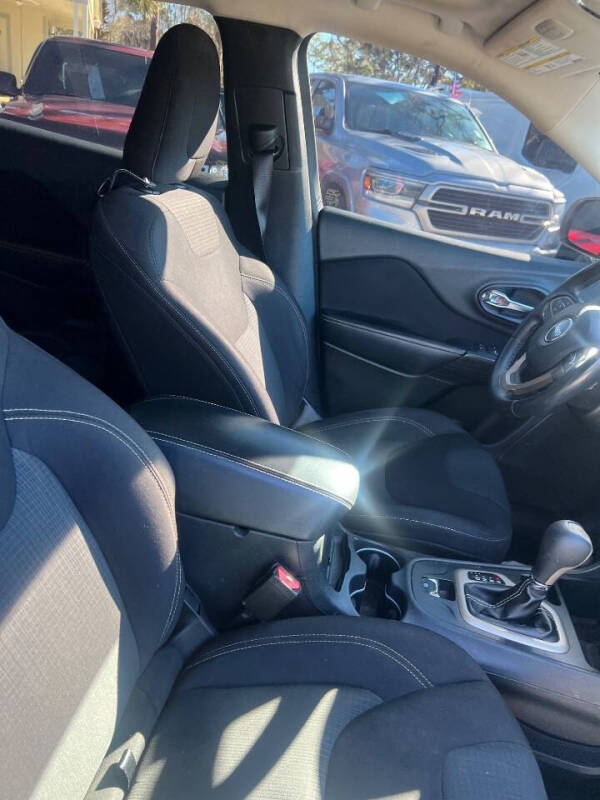 2016 Jeep Cherokee Latitude