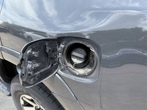 2024 Toyota 4Runner TRD Off-Road