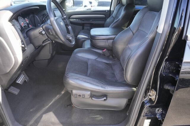 2005 Dodge Ram 1500 SRT-10