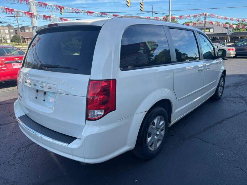 2011 Dodge Grand Caravan Express