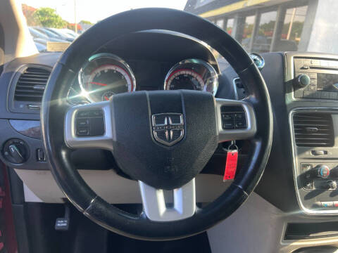 2014 Dodge Grand Caravan SE