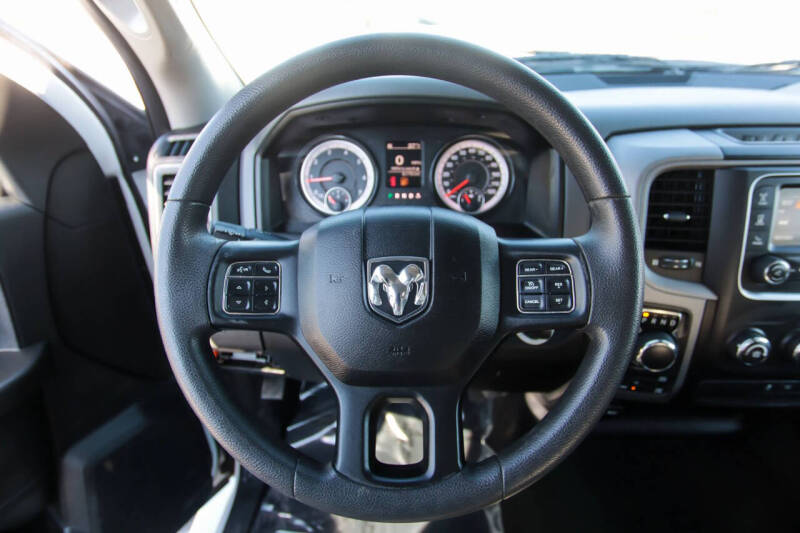 2020 RAM 1500 Classic Tradesman