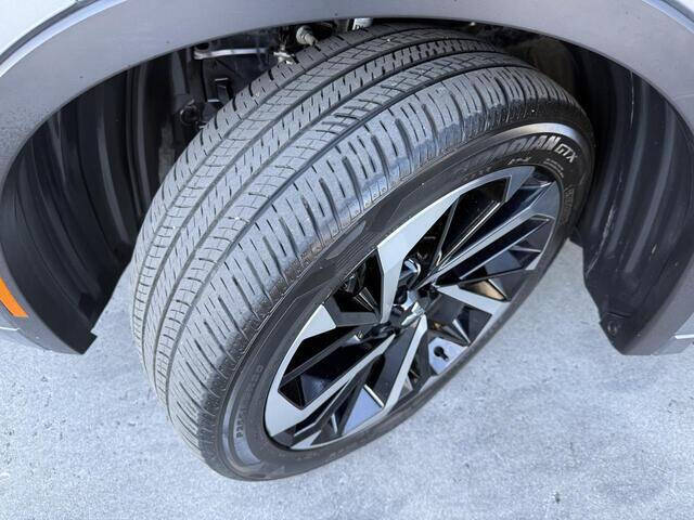 2023 Mitsubishi Outlander PHEV SEL