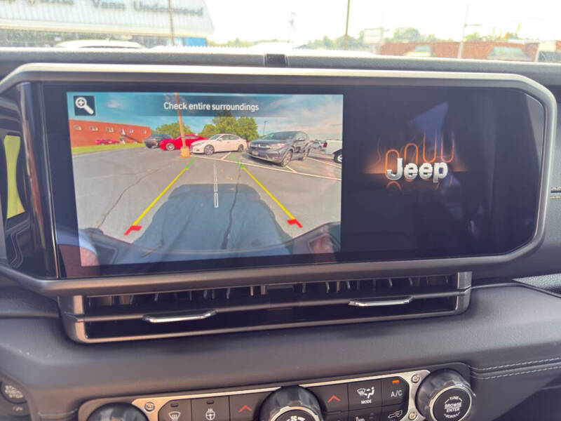 2025 Jeep Gladiator High Tide