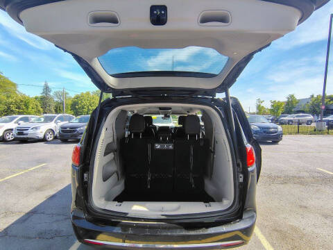 2018 Chrysler Pacifica Touring L