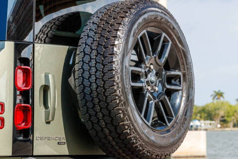 2021 Land Rover Defender 90 X-Dynamic S