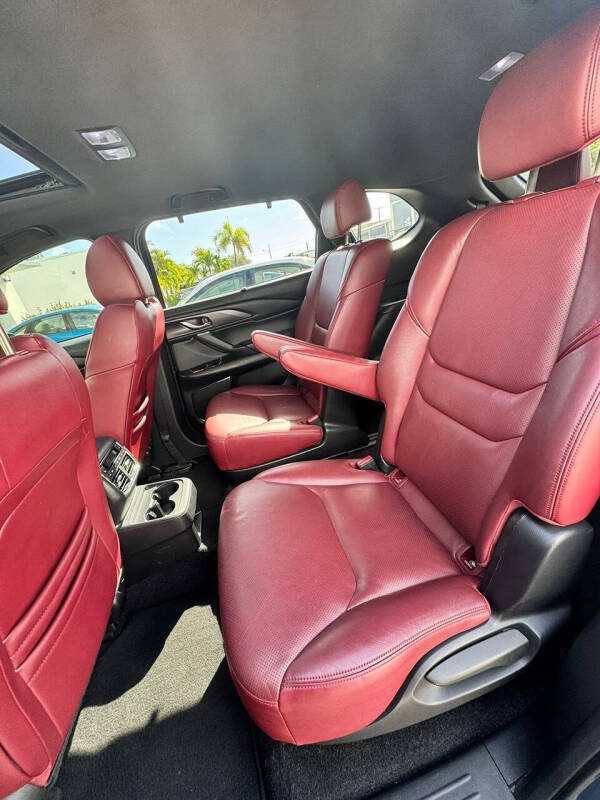 2021 Mazda CX-9 Carbon Edition
