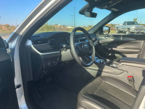 2025 Jeep Grand Cherokee L Altitude X