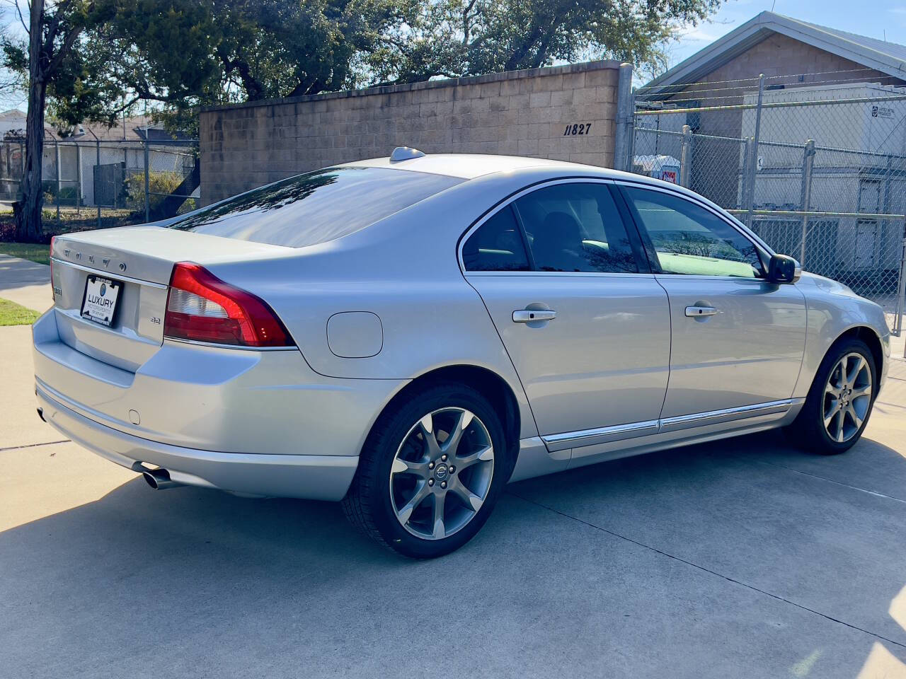 Used Car 2010 Volvo S80  3.2 4dr Sedan For Sale Under $10,000 In Austin, Texas