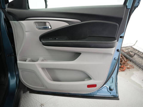 2021 Honda Pilot SE