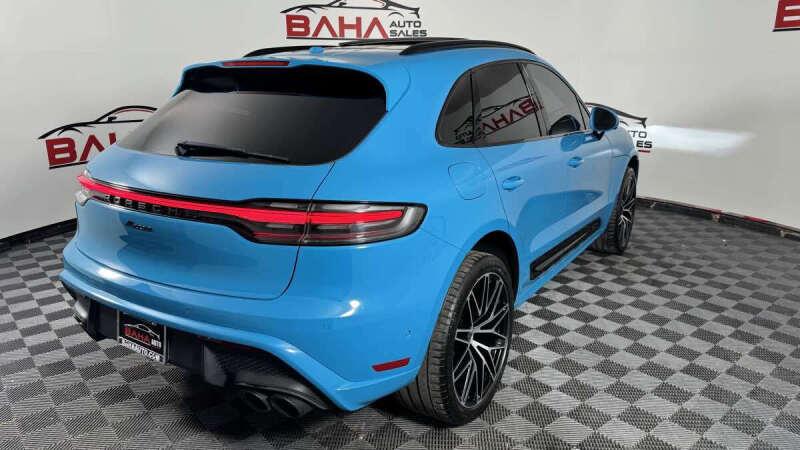 2023 Porsche Macan