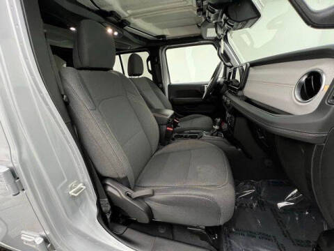 2024 Jeep Wrangler Sahara 4xe