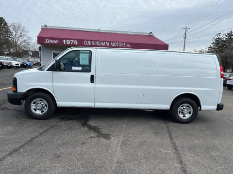 2015 Chevrolet Express for sale at Cunningham Motor Sales, Inc. in Urbana IL