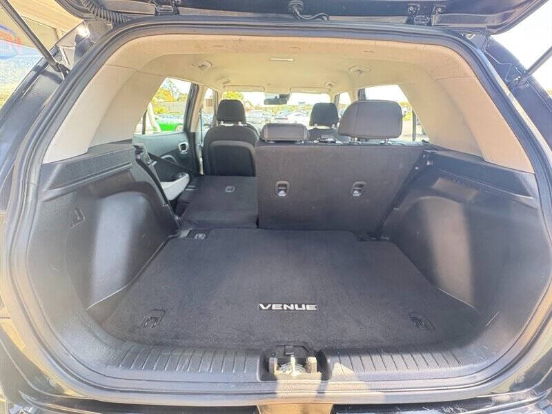 2020 Hyundai Venue SEL
